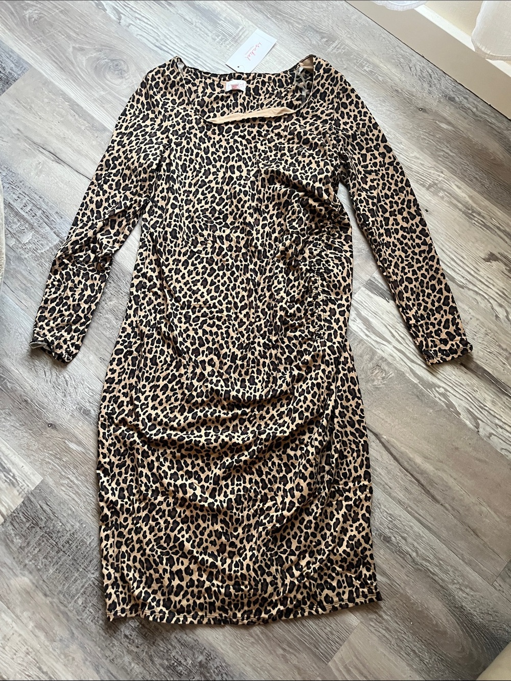 Leopard Print Long-Sleeve Maternity Dress with Runched Sides